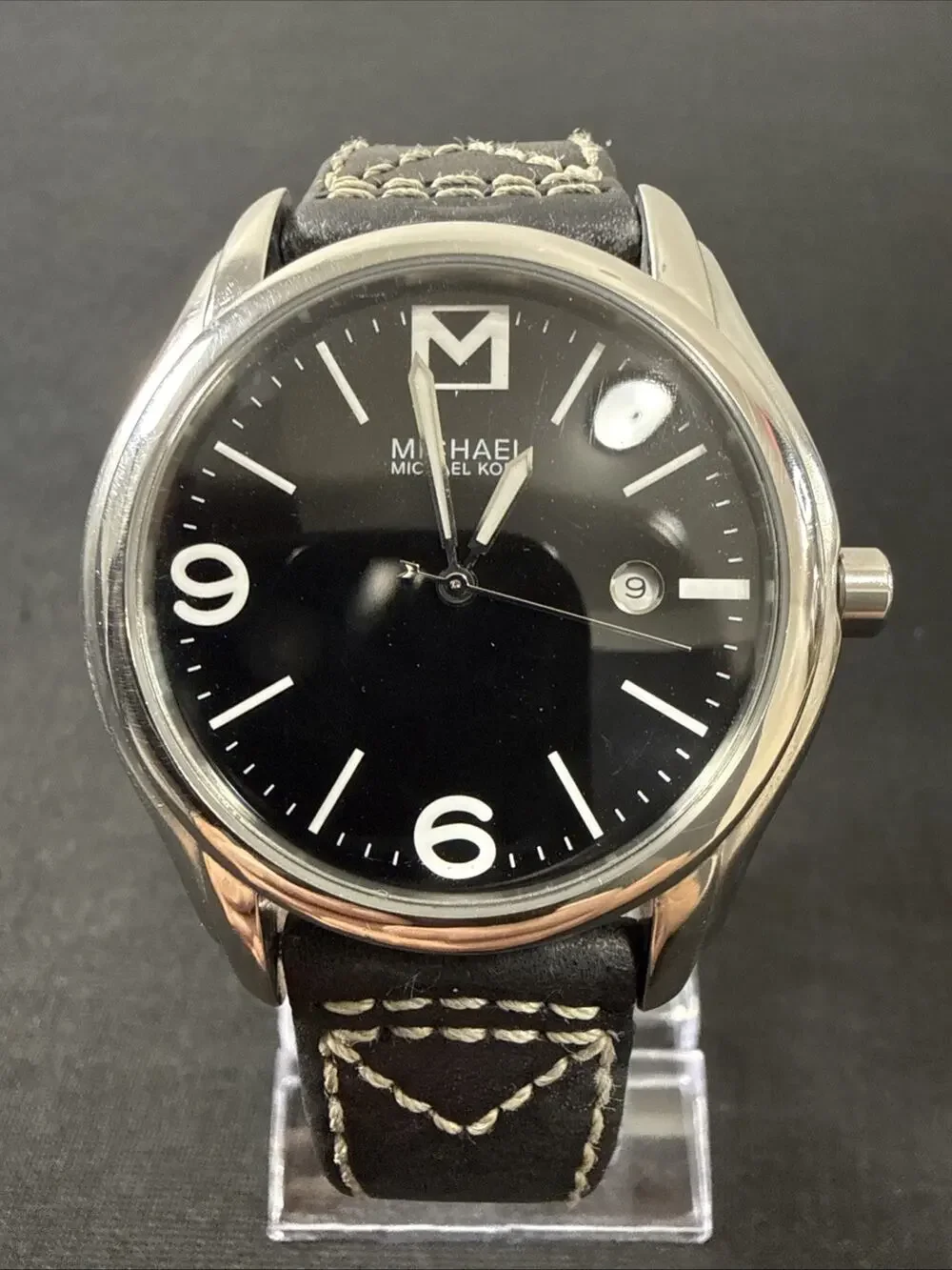 Michael Kors Men’s Watch MK-6021 40mm Case Black Dial Black Leather Strap